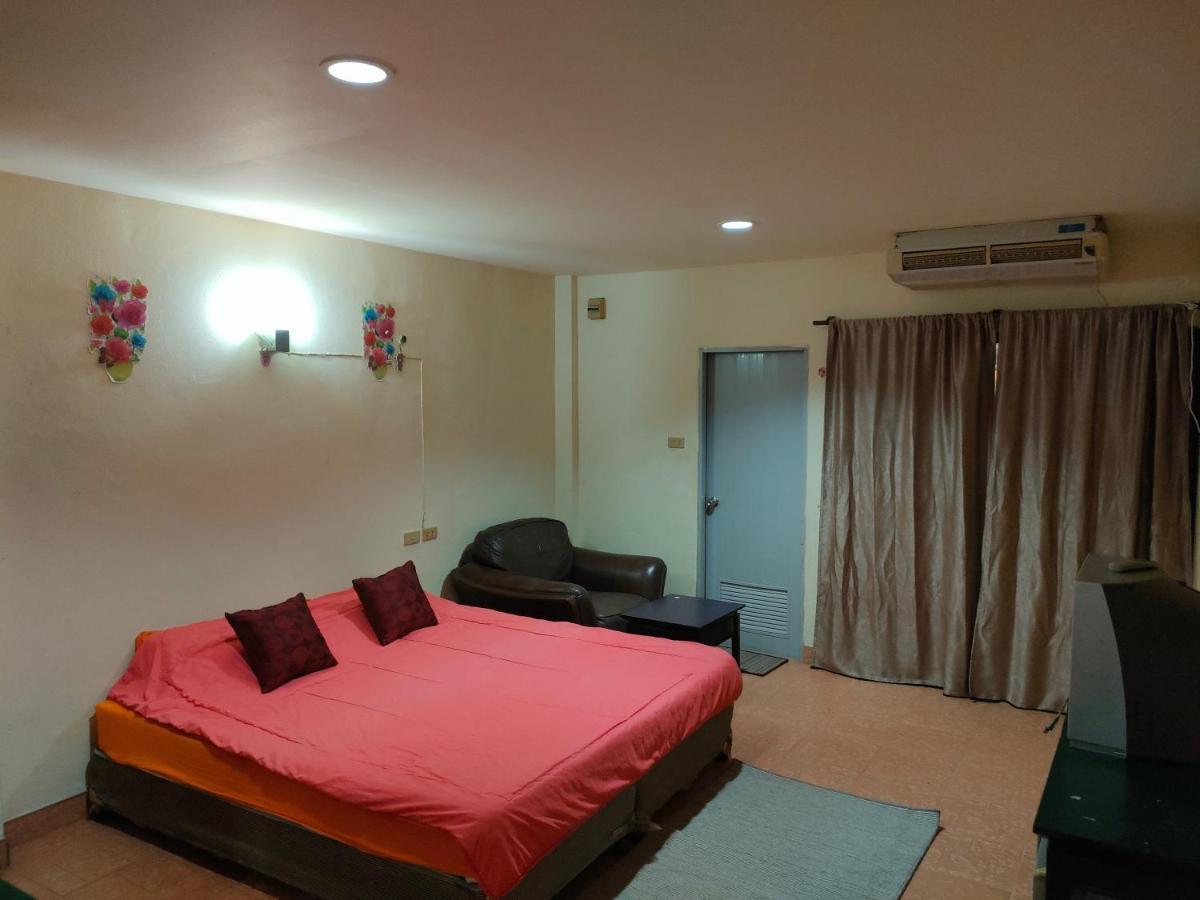 Thai Smile Serviced Appartments Nong Prue Extérieur photo