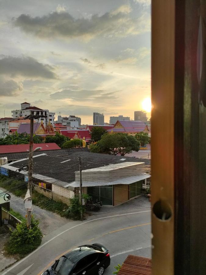 Thai Smile Serviced Appartments Nong Prue Extérieur photo
